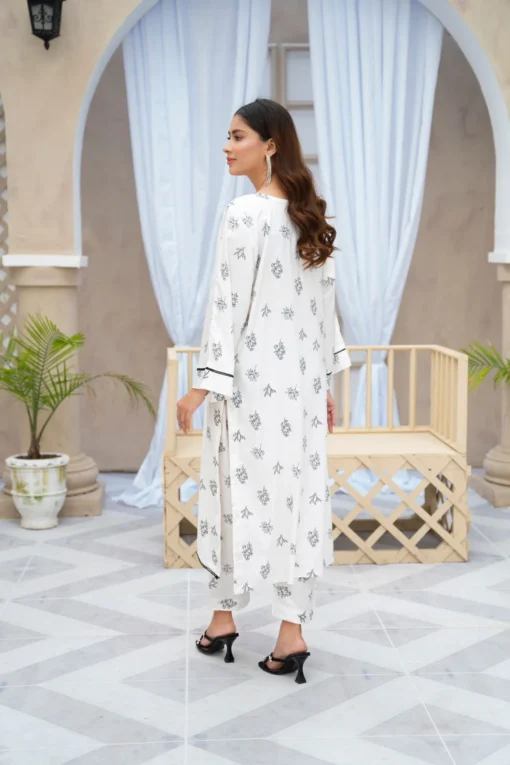 2pcs flower printed Stitched Suit Stone Winter linen Suit WINTER COLLECTION (white) - Image 3