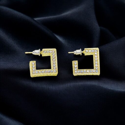 Imported Radiant Square Luxe Earrings – Crystal Perfection in Gold Square Luxe Earrings - Image 4