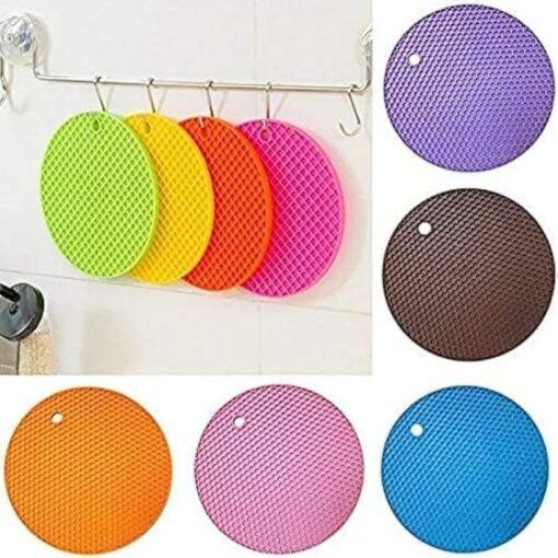 Multifunction Original Heat Resistant Silicone Mat Nonslip Pads Pot Holder Table Place mat (random color) - Image 4